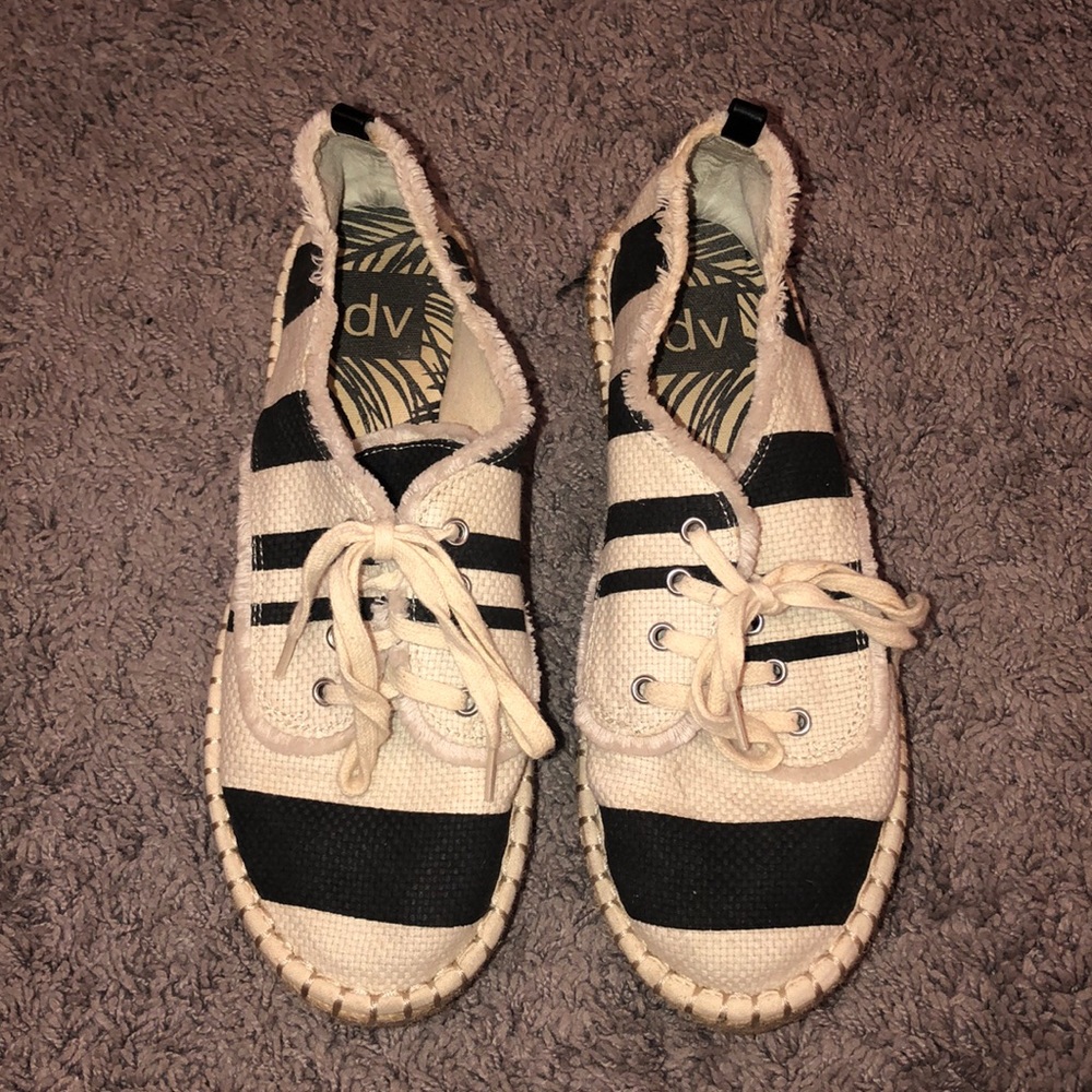 DOLCE VITA SHOES